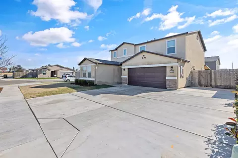 2205 Eldridge Ave, Tulare, CA 93274 photo 2