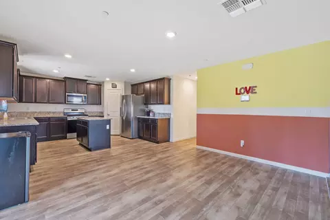 2205 Eldridge Ave, Tulare, CA 93274 photo 18