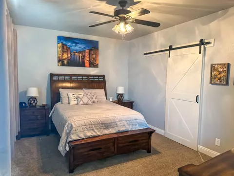 866 N E St, Tulare, CA 93274 photo 15
