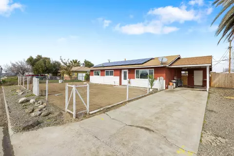 20364 1st St, Stratford, CA 93266