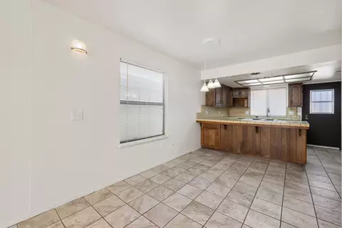 1838 E Vassar Dr, Visalia, CA 93292 photo 9