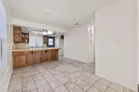 1838 E Vassar Dr, Visalia, CA 93292 photo 10