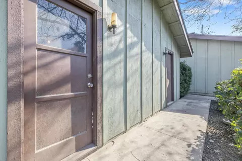 1838 E Vassar Dr, Visalia, CA 93292 photo 34