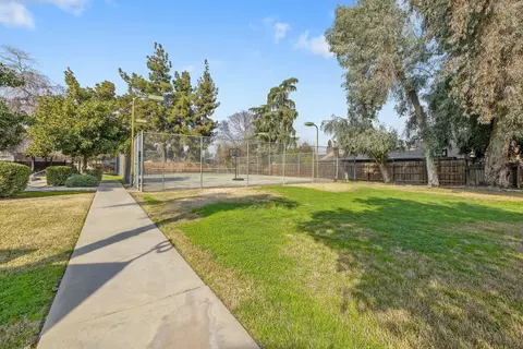 1838 E Vassar Dr, Visalia, CA 93292 photo 37