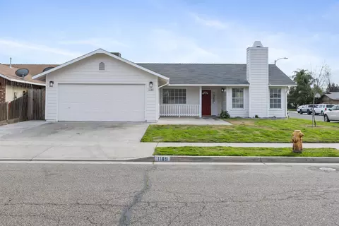 1189 Santa Monica Ave, Tulare, CA 93274