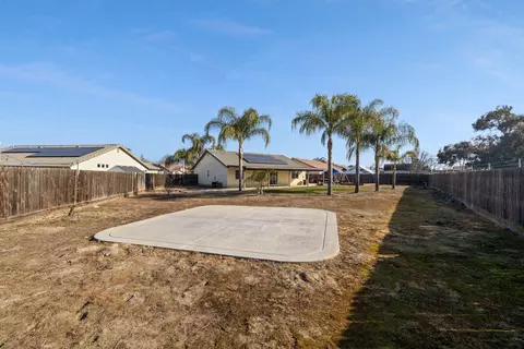 753 Lassen Ave, Tulare, CA 93274 photo 35