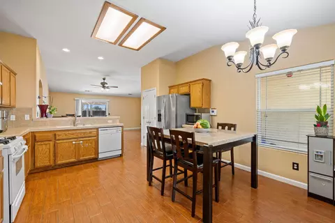 753 Lassen Ave, Tulare, CA 93274 photo 18