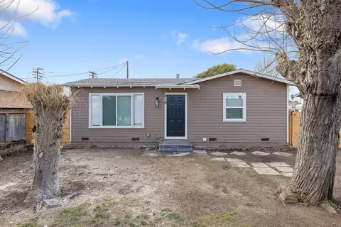 919 W Buena Vista Ave, Visalia, CA 93291