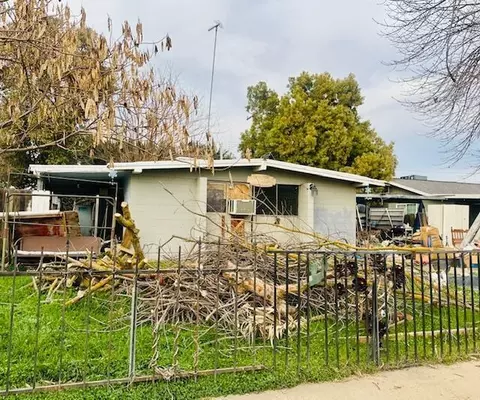305 Peach Ave, Exeter, CA 93221 photo 2
