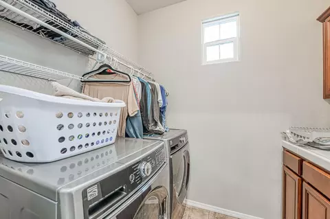 93 W Bordeux Ln, Clovis, CA 93619 photo 15