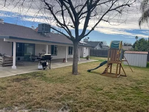 1121 N Patsy Dr, Porterville, CA 93257 photo 14