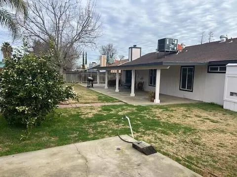 1121 N Patsy Dr, Porterville, CA 93257 photo 15