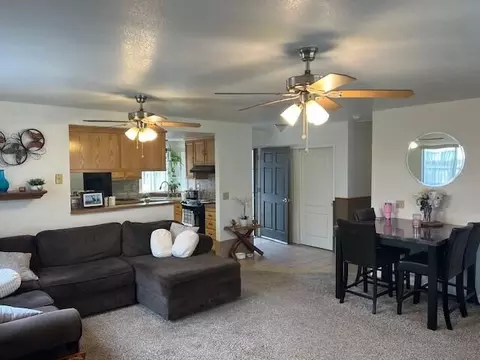 1121 N Patsy Dr, Porterville, CA 93257 photo 2