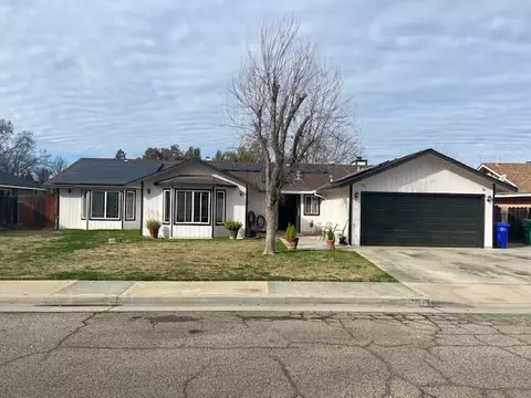 1121 N Patsy Dr, Porterville, CA 93257