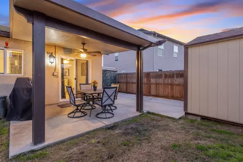 Exterior - 658 Rebeca Ave, Sanger, CA 93657 photo 8 of 10