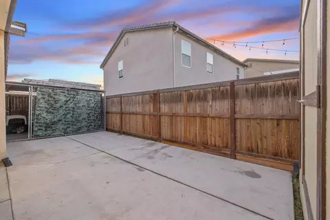 Exterior - 658 Rebeca Ave, Sanger, CA 93657 photo 3 of 10