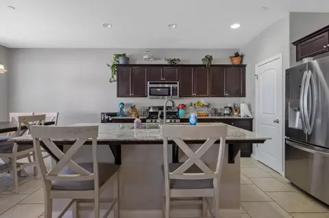 1090 Geneva Ct, Lemoore, CA 93245 photo 13