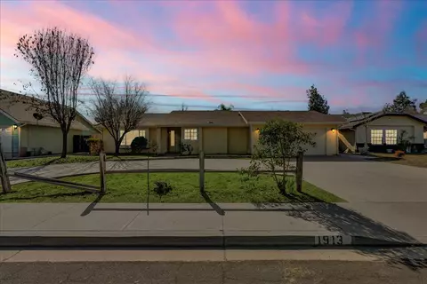 1913 E Mary Ave, Visalia, CA 93292