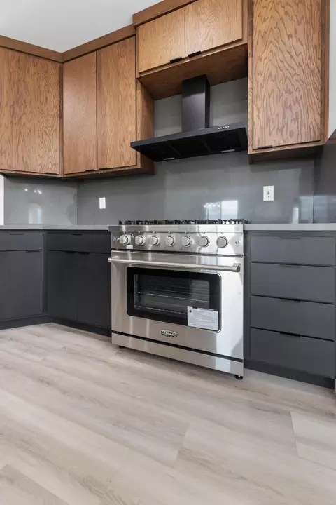Kitchen - 375 High Sierra Dr, Exeter, CA 93221 photo 6 of 6