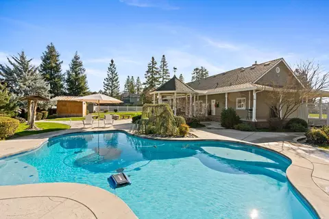 Exterior - 3108 E Cross Ave, Tulare, CA 93274 photo 20 of 22