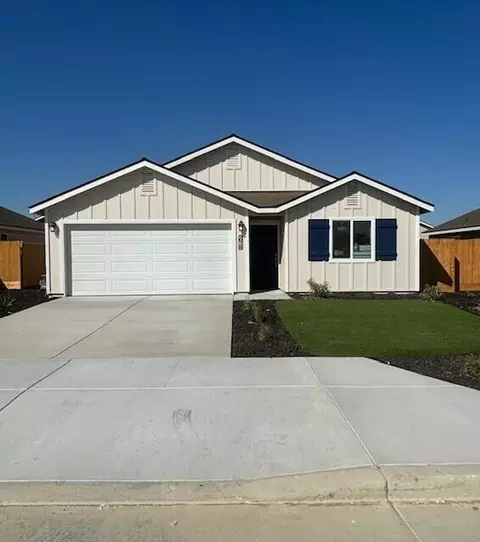 30725 Crestline Rd, Visalia, CA 93291