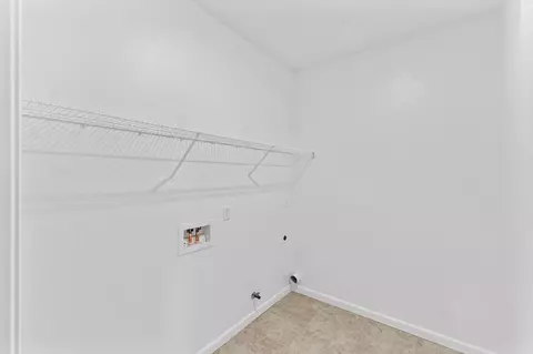 892 Himalaya Ln, Lemoore, CA 93245 photo 25