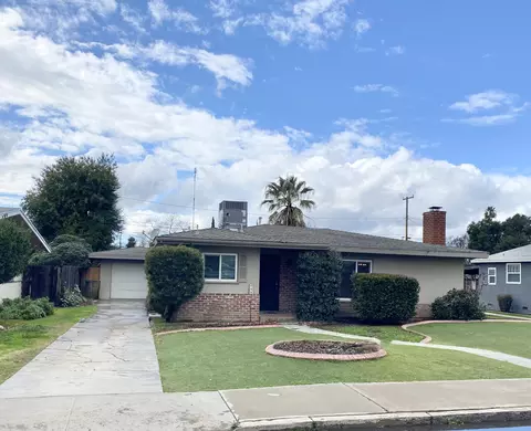 406 Lenox Ave, Exeter, CA 93221 photo 2
