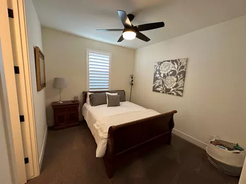 1627 E Copper Ct, Visalia, CA 93292 photo 9