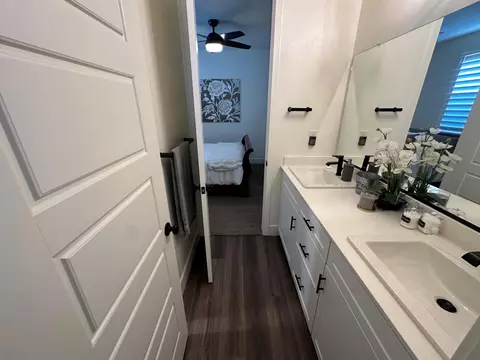 1627 E Copper Ct, Visalia, CA 93292 photo 10