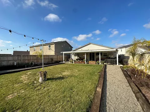1627 E Copper Ct, Visalia, CA 93292 photo 18