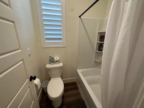 1627 E Copper Ct, Visalia, CA 93292 photo 8