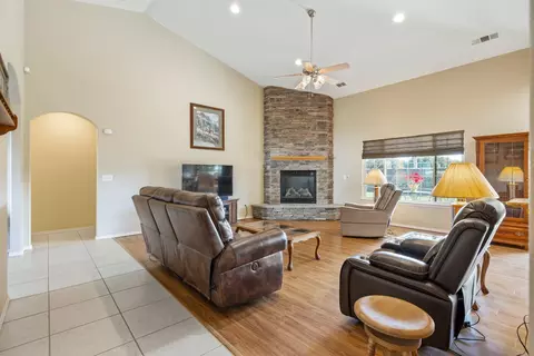 Other - 756 Sheffield Ave, Exeter, CA 93221 photo 4 of 7