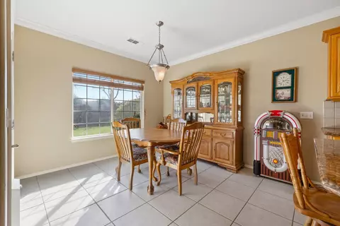 Dining - 756 Sheffield Ave, Exeter, CA 93221 photo 1 of 2