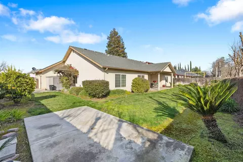 Exterior - 756 Sheffield Ave, Exeter, CA 93221 photo 11 of 14