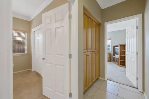 Entry Way - 756 Sheffield Ave, Exeter, CA 93221 photo 7 of 12