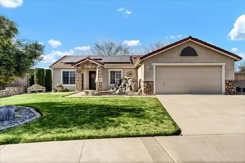 3170 Miramar Ave, Hanford, CA 93230