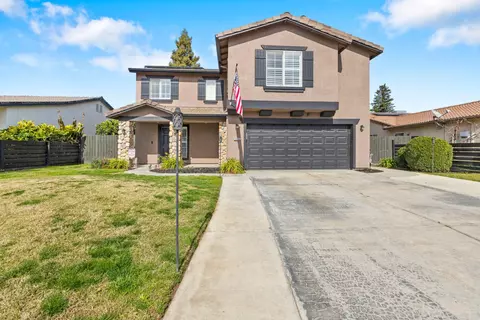3944 W Delta Ave, Visalia, CA 93291