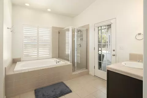 228 E Gibson Ave, Reedley, CA 93654 photo 19