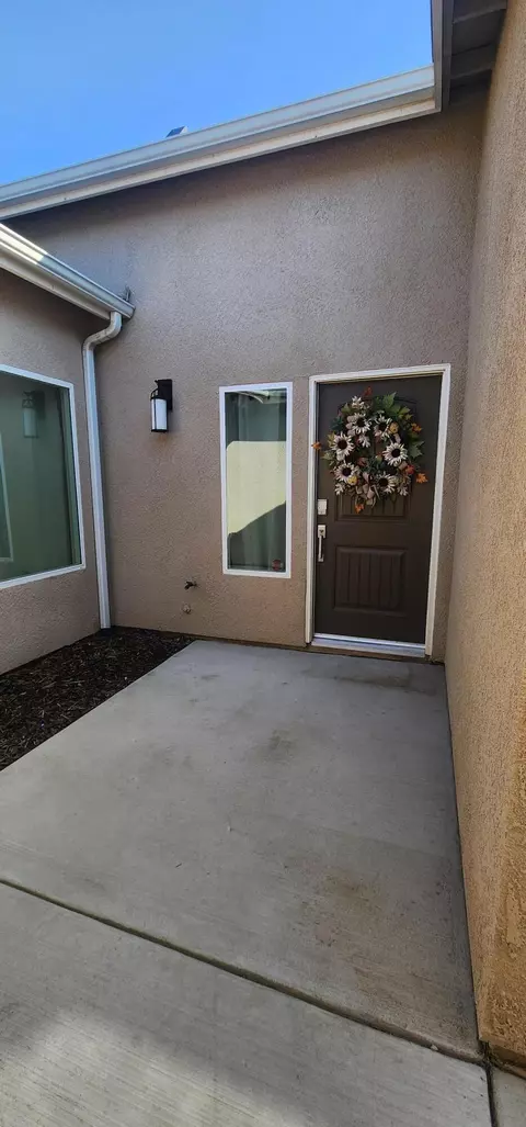 1810 Delft Ct, Tulare, CA 93274 photo 20