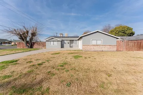 1726 Heffner Ave, Corcoran, CA 93212 photo 2