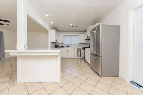 1726 Heffner Ave, Corcoran, CA 93212 photo 11