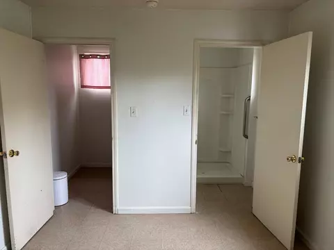 Bedroom - 315 E Ferguson Ave, Visalia, CA 93291 photo 3 of 4