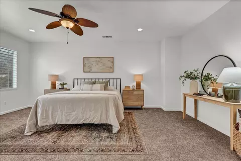 Bedroom - 619 E La Vida Ave, Visalia, CA 93292 photo 5 of 7