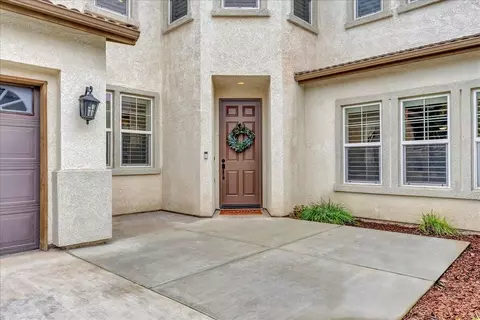 Other - 619 E La Vida Ave, Visalia, CA 93292 photo 1 of 18