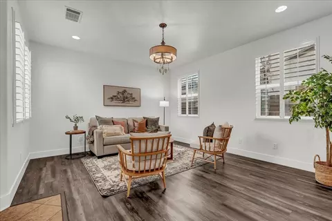 Other - 619 E La Vida Ave, Visalia, CA 93292 photo 2 of 18
