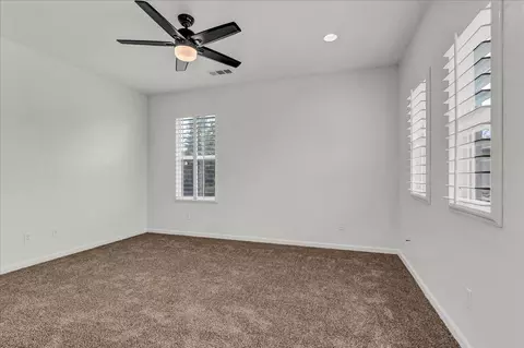 Bedroom - 619 E La Vida Ave, Visalia, CA 93292 photo 2 of 7