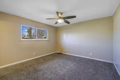 76 E Spruce Ave, Lemoore, CA 93245 photo 23