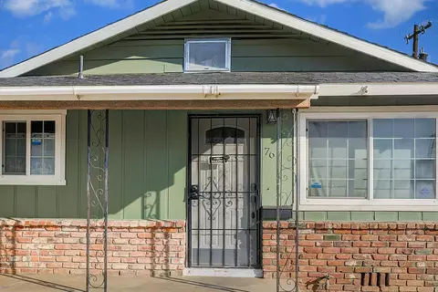 76 E Spruce Ave, Lemoore, CA 93245 photo 3