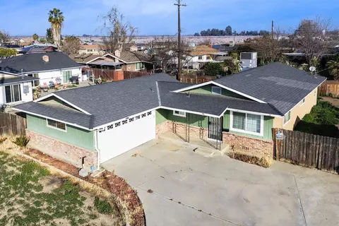 76 E Spruce Ave, Lemoore, CA 93245 photo 31