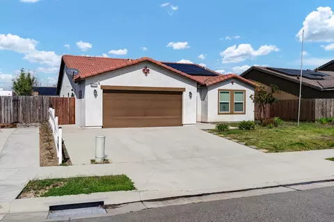 4202 E Harold Ave, Visalia, CA 93292 photo 3
